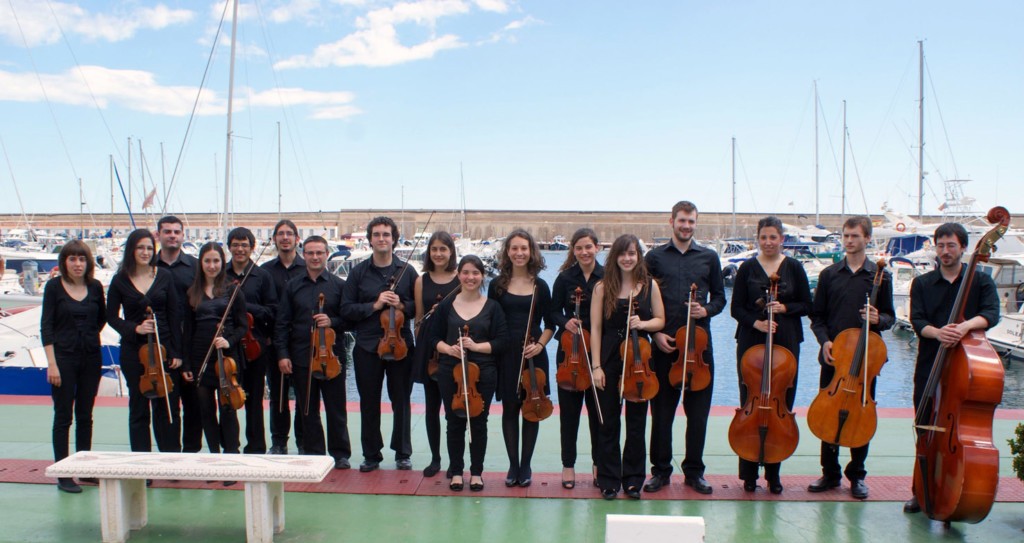 La Jove Orquesta de Castellón arrancó una gran  ovación en su concierto en el CN de Oropesa del Mar